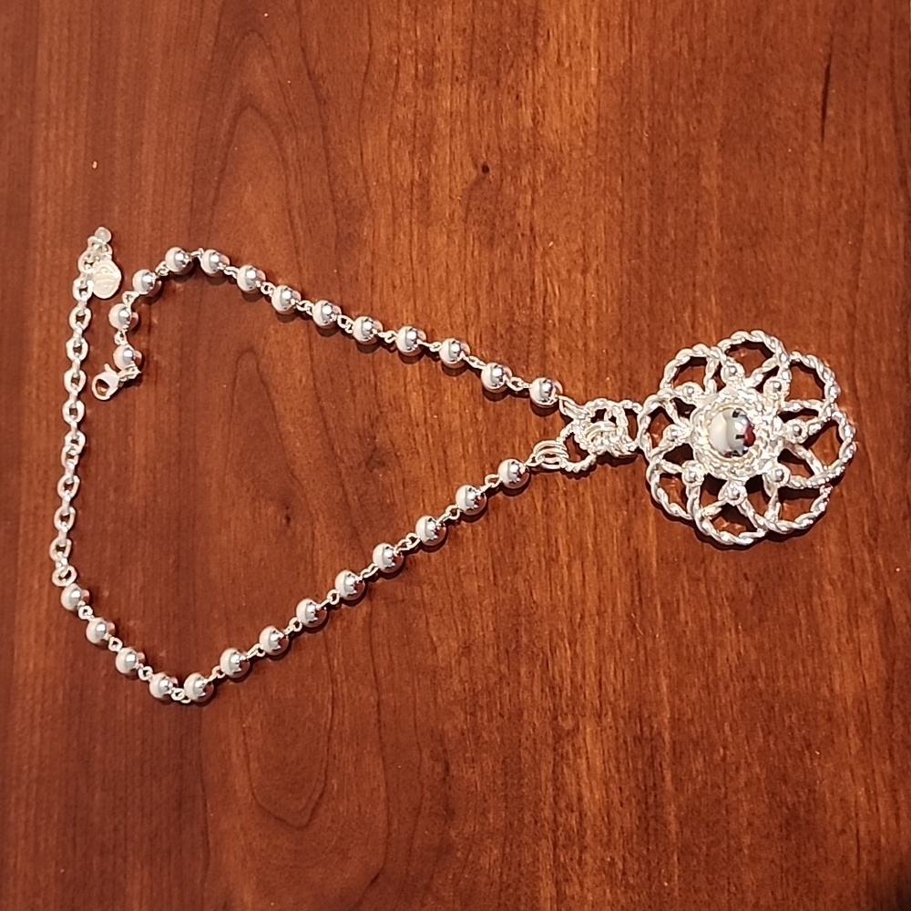 Silver-toned Necklace